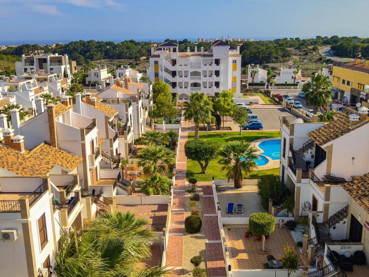 Villamartin 2 Bed 2 Bath Apartment *